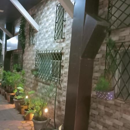 Hotel Qamar Мумбаї Екстер'єр фото