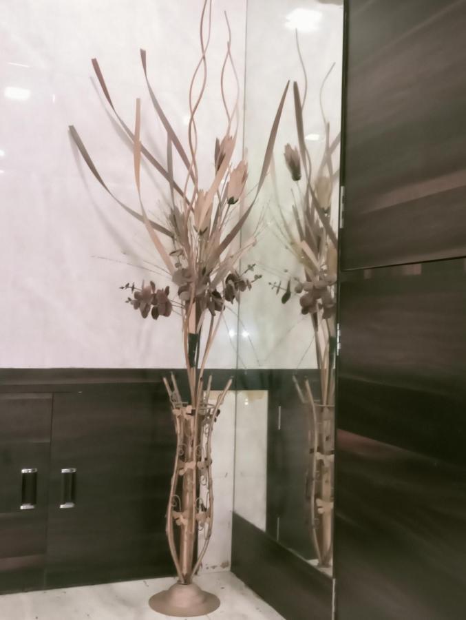 Hotel Qamar Мумбаї Екстер'єр фото