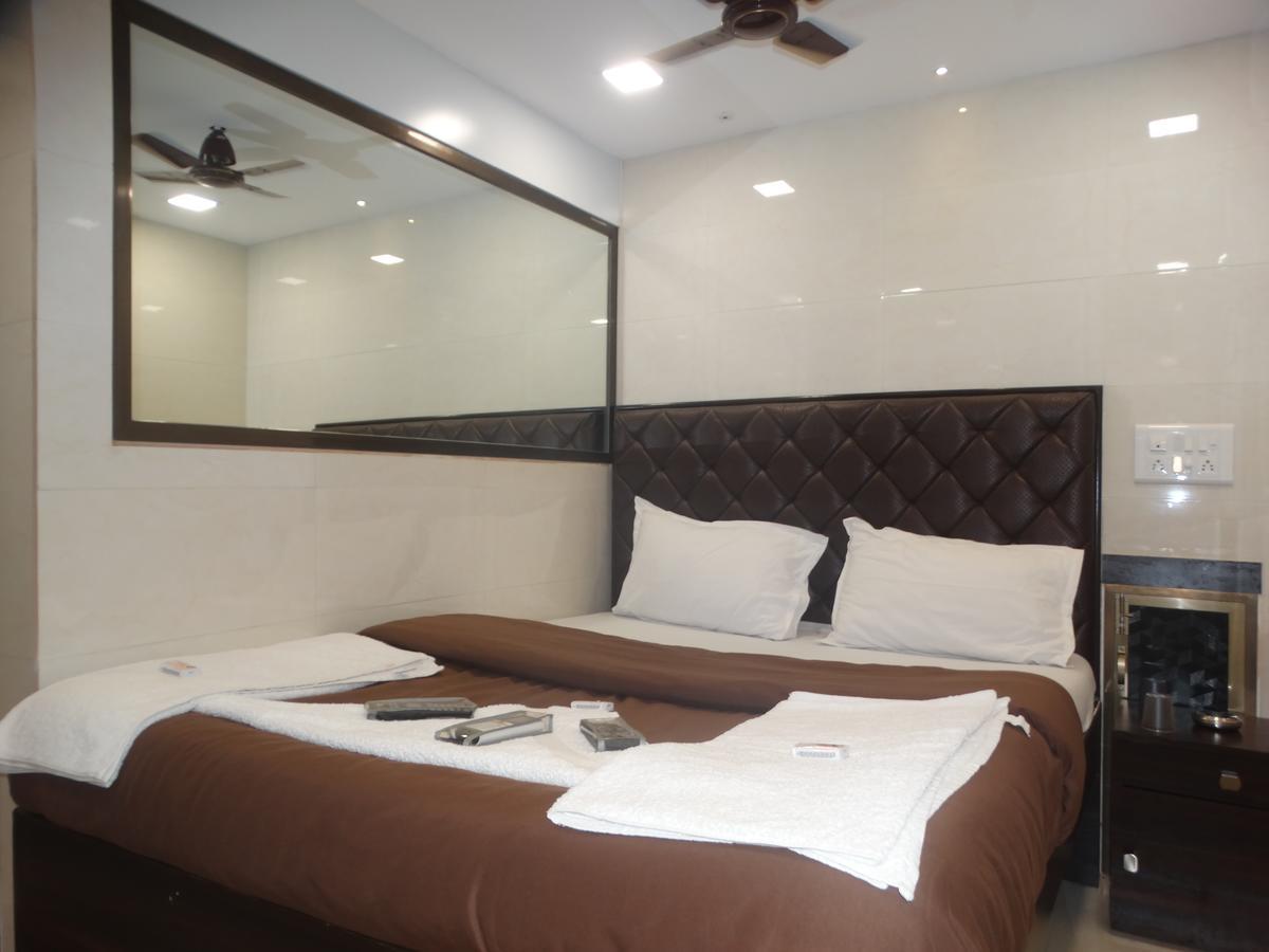 Hotel Qamar Мумбаї Екстер'єр фото